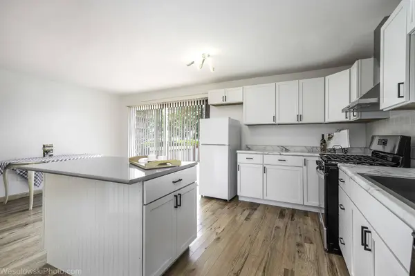 23314 W Liberty Avenue, Lake Villa, IL 60046