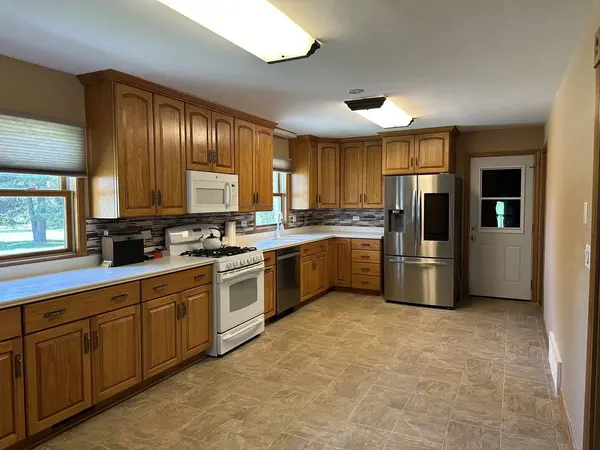 8 Gk LN, Lincolnshire, IL 60069