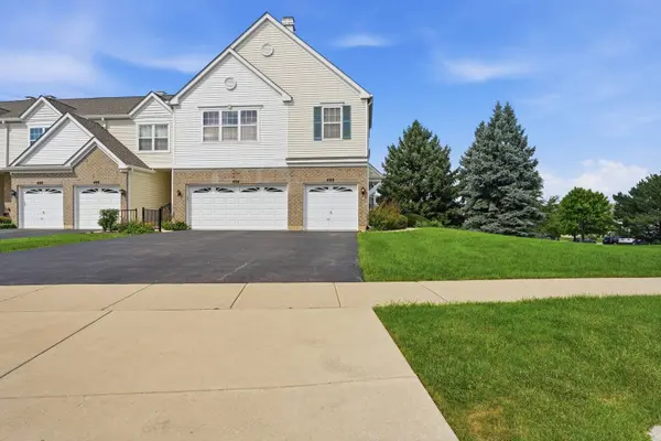 402 Arboretum DR #78, Lombard, IL 60148