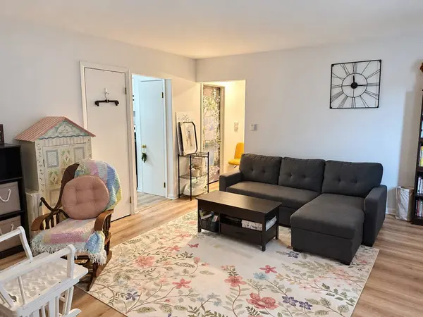 1543 Harlem AVE #3W, Forest Park, IL 60130