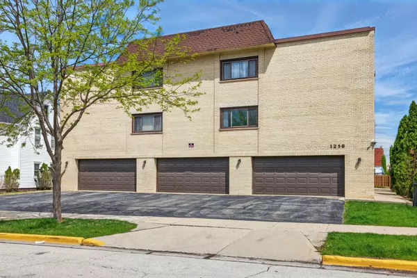 1258 Brown Street #204, Des Plaines, IL 60016