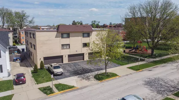 1258 Brown Street #204, Des Plaines, IL 60016