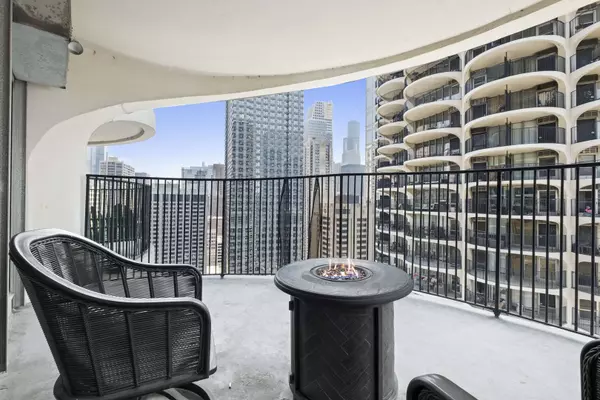 300 N State Street #2824, Chicago, IL 60654