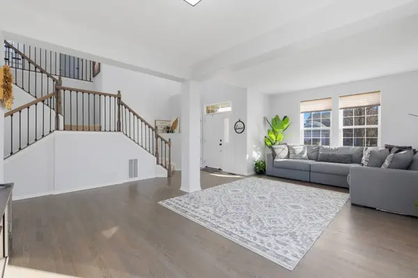 748 N Overlook TRL, Round Lake, IL 60073