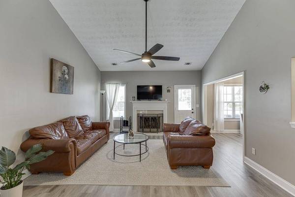 3153 Morgan Box LN NE, Buford, GA 30519