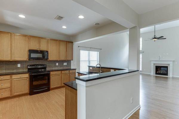 7719 Copper Kettle WAY, Flowery Branch, GA 30542