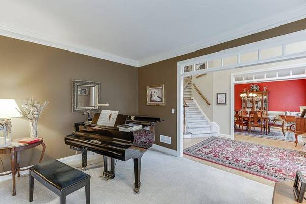 382 Spring Willow DR, Sugar Hill, GA 30518