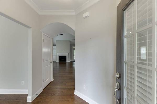 Flowery Branch, GA 30542