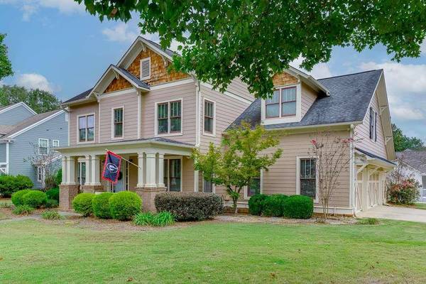 5703 Community LN, Hoschton, GA 30548