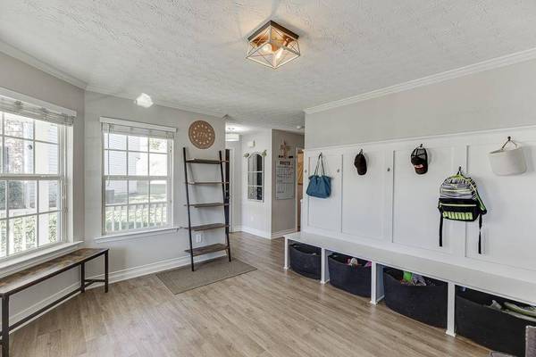 812 Holly Meadow DR, Buford, GA 30518