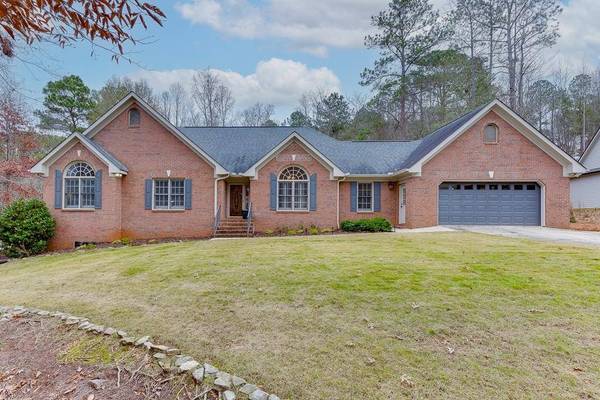 61 Hunters WAY, Hoschton, GA 30548