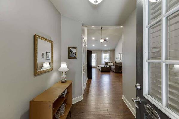 5652 Leaf Ridge LN, Buford, GA 30518