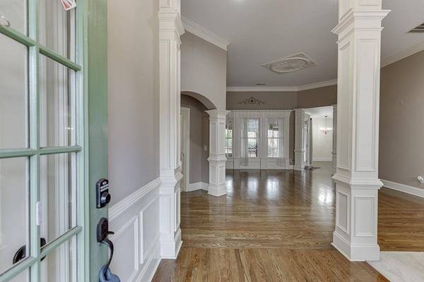 1360 Ashbury Park DR, Hoschton, GA 30548