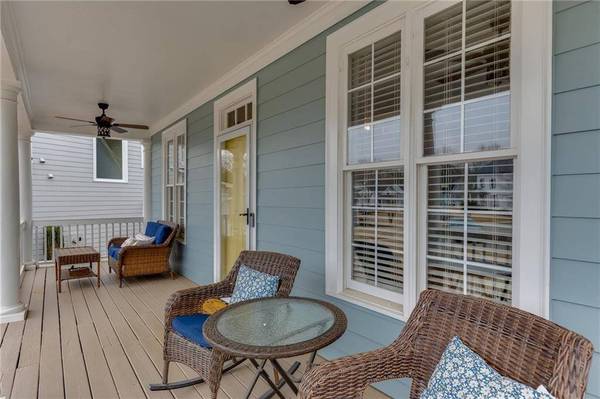 5751 Community LN, Hoschton, GA 30548