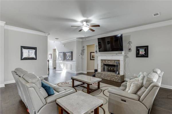 331 Hemlock CT, Hoschton, GA 30548