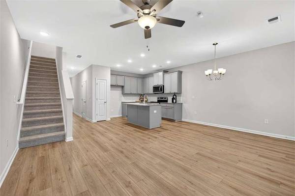 228 Buckingham LN, Hoschton, GA 30548