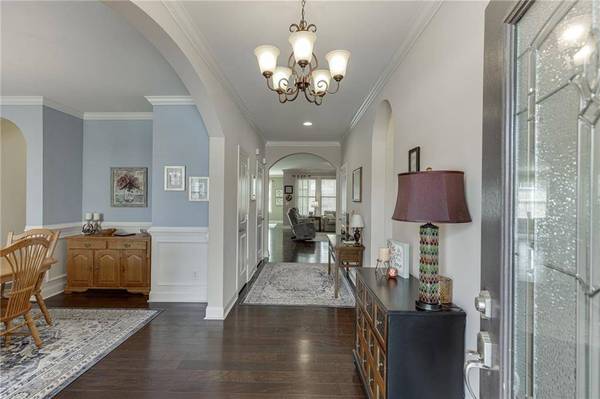 6933 Hopscotch CT, Flowery Branch, GA 30542