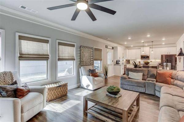 102 Morris Creek DR, Hoschton, GA 30548