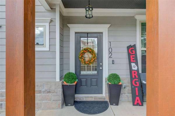 102 Morris Creek DR, Hoschton, GA 30548