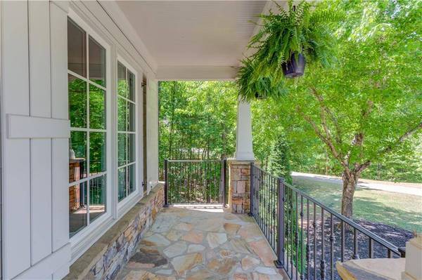 7035 W Mountain XING, Cumming, GA 30041