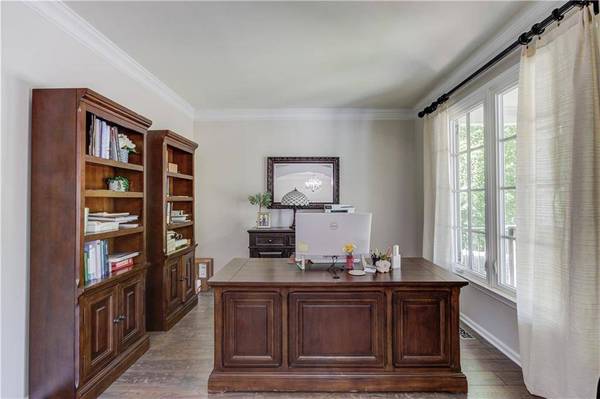 7035 W Mountain XING, Cumming, GA 30041