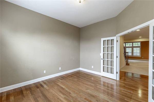 7042 Tree House WAY, Flowery Branch, GA 30542