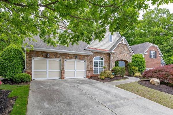 7042 Tree House WAY, Flowery Branch, GA 30542