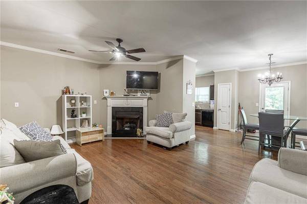 4775 Beacon Ridge LN, Flowery Branch, GA 30542