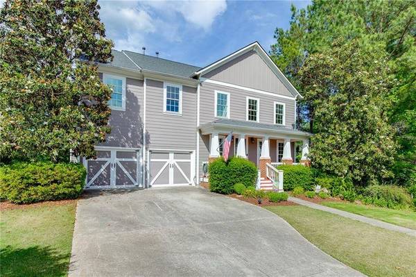 5971 Peacock LN, Hoschton, GA 30548