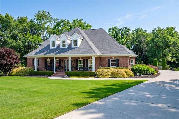2623 Lindsey Grace LN, Buford, GA 30519