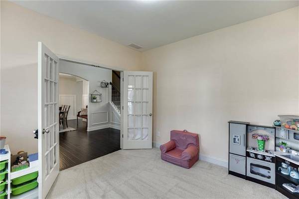 3037 Friendship CT, Buford, GA 30519