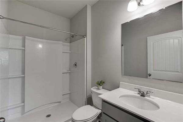 6078 Trumpet Flower AVE, Flowery Branch, GA 30542