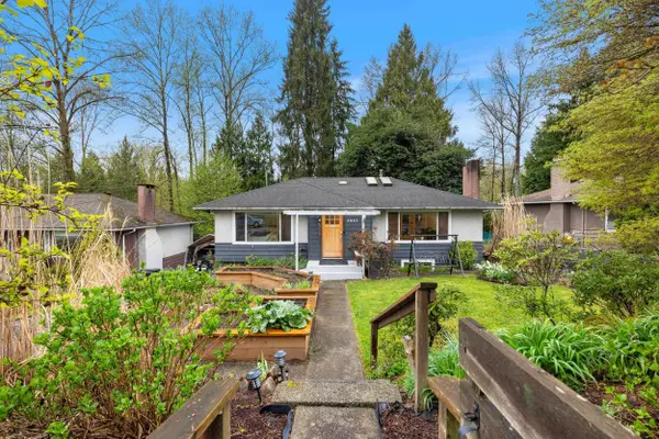 3007 Noel DR, Burnaby, BC V3J 1J4