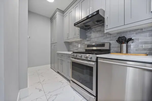 2309 Dublin ST, New Westminster, BC V3M 3B3