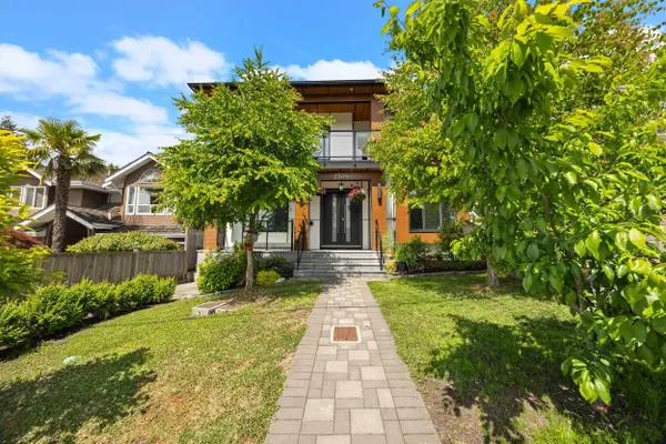 2309 Dublin ST, New Westminster, BC V3M 3B3