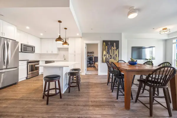 2180 Kelly AVE #3413, Port Coquitlam, BC V3C 0S4