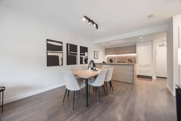 988 Quayside DR #TH2, New Westminster, BC V3M 0L5
