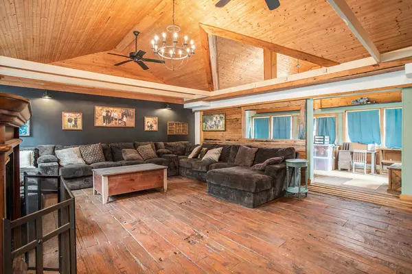 4935 N Parma Road, Parma, MI 49269