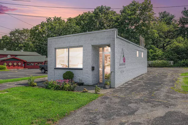 902 Capital NE Avenue, Battle Creek, MI 49017