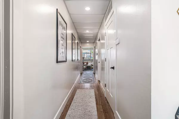 902 Capital NE Avenue, Battle Creek, MI 49017