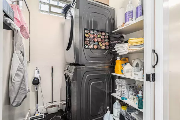 902 Capital NE Avenue, Battle Creek, MI 49017