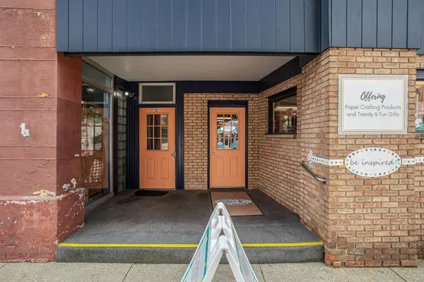 102 E Michigan Avenue, Marshall, MI 49068