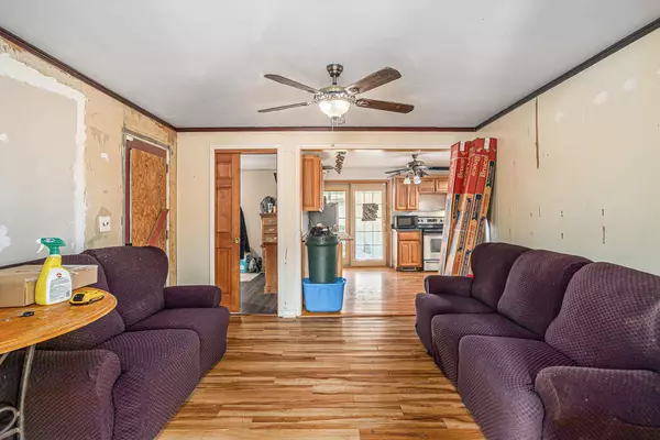 310 S Burgess Street, Homer, MI 49245