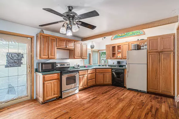 310 S Burgess Street, Homer, MI 49245