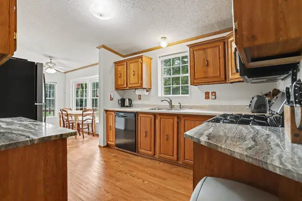 18576 T S Drive, Tekonsha, MI 49092