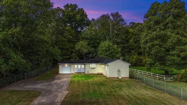 51 East Street North, Suffield, CT 06078