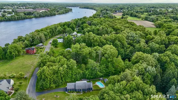1159 River Boulevard, Suffield, CT 06078