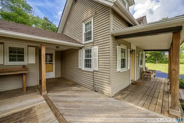 395 Highland Street, Manchester, CT 06040