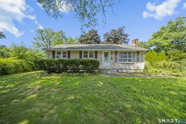 17 Lancer Drive