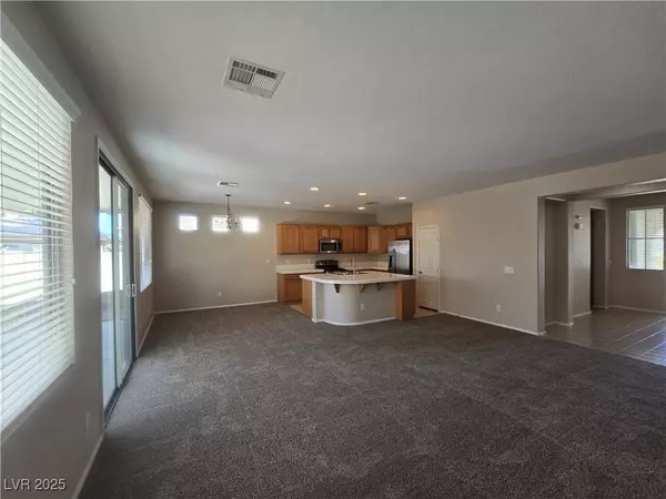 7572 Coyote Cave AVE, Las Vegas, NV 89113